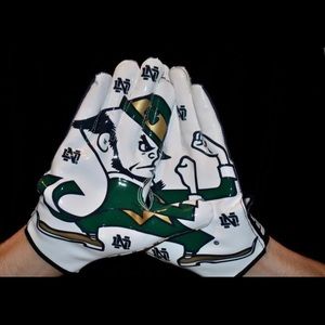 Meet your Posher, Tarvis